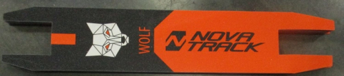 Шкурка-накладка на деку трюкового самоката Novatrack Wolf Plastic EL, 47,5см*9см, оранжевая
